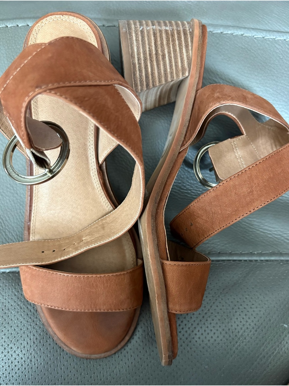 Gianni Bini Tan tan leather Block Heel Sandals